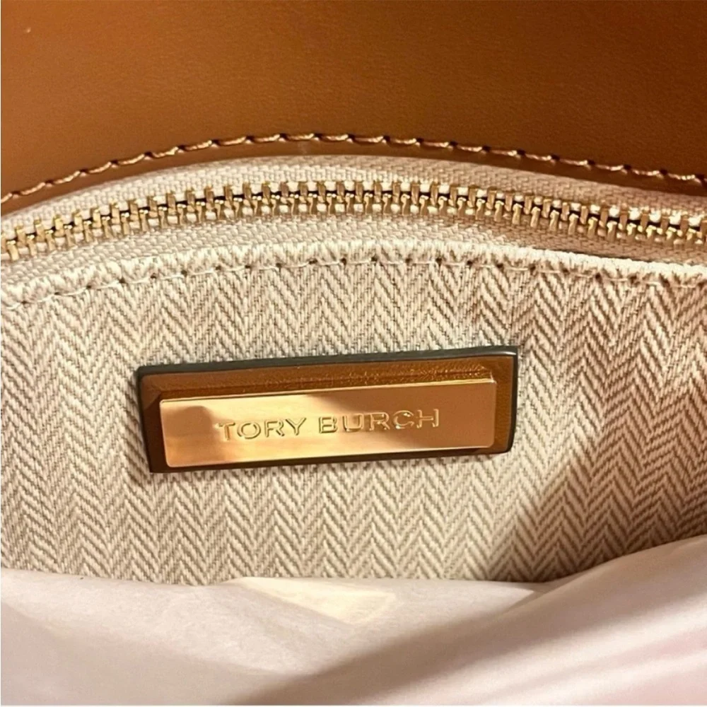 🆕- TORY BURCH THEA WOVEN FLAP SUEDE CROSSBODY. BRAND NEW Gorgeous